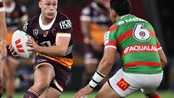 Broncos hooker Billy Walters will remain under his dad's tutelage after signing a new two-year deal. (Dave Hunt/AAP PHOTOS)